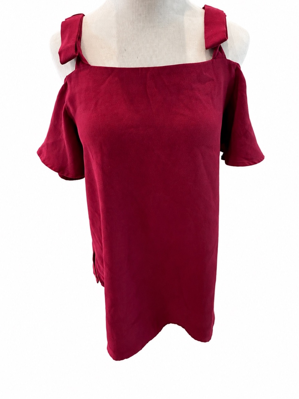 Ann Taylor Cold-Shoulder Tie Strap Tunic in Berry XS